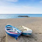 250 Mt Dal Mare - Relax E Posto Auto Pietra Ligure
