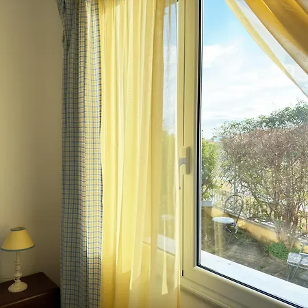 250 Mt Dal Mare - Relax E Posto Auto * Pietra Ligure