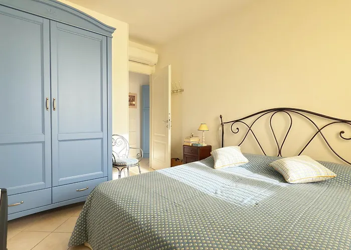 250 Mt Dal Mare - Relax E Posto Auto * Pietra Ligure