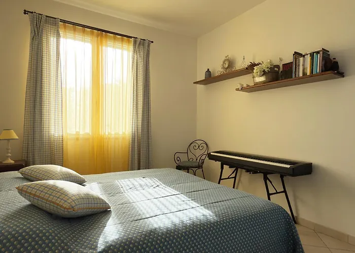 250 Mt Dal Mare - Relax E Posto Auto * Pietra Ligure